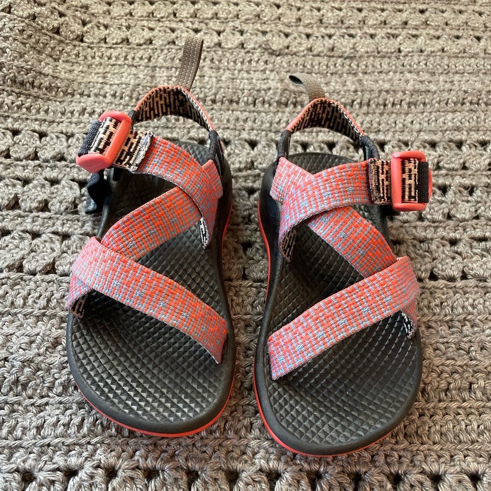 Kids’ Chacos size 11